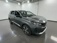 Usata Peugeot 5008 Allure 131 CV (96 kW) 2024 Grigio platinum SUV
