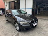 Usata BMW 318 142 CV (104 kW) 2009 Nero Station wagon