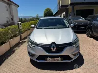 Usata Renault Mégane Business 116 CV (85 kW) 2020 Grigio Berlina
