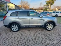 Usata Chevrolet Captiva LT 150 CV (110 kW) 2008 Grigio SUV
