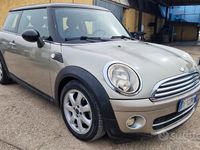 Occasion Mini Cooper D 120 ch (88 kW) 2008 Jaune Citadine