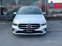 Usata Mercedes B180 116 CV (85 kW) 2020 Grigio Utilitaria