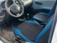 Usata Fiat Punto Dynamic 70 CV (51 kW) 2006 Bianco Utilitaria