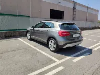 Usata Mercedes GLA200 136 CV (100 kW) 2016 Grigio SUV