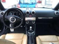 Usata Audi TT 179 CV (131 kW) 2004 Blu Coupé