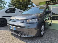 Usata VW Caddy 122 CV (89 kW) 2023 Grigio Monovolume
