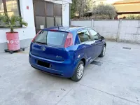 Usata Fiat Grande Punto Dynamic 65 CV (47 kW) 2007 Blu/azzurro Utilitaria