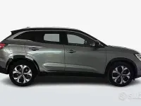 Usata Renault Austral Techno 130 CV (95 kW) 2023 Grigio SUV