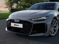 Nuova Audi RS5 Performance 639 CV (469 kW) 2026 Grigio plateau metallizzato Berlina