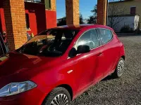 Usata Lancia Ypsilon Silver 69 CV (50 kW) 2016 Utilitaria