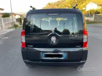 Usata Fiat Qubo Trekking 95 CV (69 kW) 2011 Grigio Monovolume
