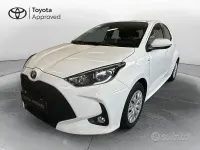 Second-hand Toyota Yaris Hybrid Active 115 CP (84 kW) 2022 Alb Berlinǎ