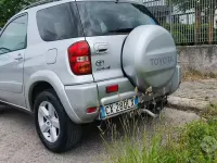 Usata Toyota RAV4 116 CV (85 kW) 2005 Grigio SUV