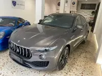 Usata Maserati Levante 275 CV (202 kW) 2017 Grigio SUV