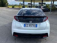 Usata Honda Civic Elegance 141 CV (103 kW) 2015 Berlina
