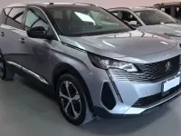 Usata Peugeot 5008 GT 131 CV (96 kW) 2024 Argento SUV