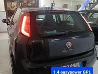 Usata Fiat Punto Young 78 CV (57 kW) 2015 Blu Utilitaria