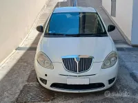 Usata Lancia Ypsilon 69 CV (50 kW) 2011 Beige Utilitaria
