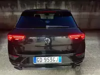 Usata VW T-Roc R-line 150 CV (110 kW) 2021 Nero SUV