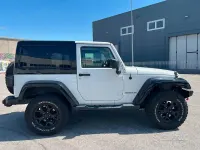Usata Jeep Wrangler Sahara 200 CV (147 kW) 2014 Pure white pastello SUV