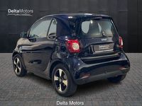 Usata Smart ForTwo Coupé Passion 60 kW (82 CV) 2022 Bianco Utilitaria