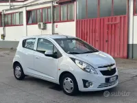Usata Chevrolet Spark 68 CV (50 kW) 2011 Bianco Utilitaria