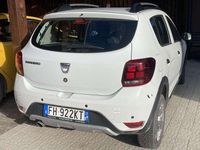 Usata Dacia Sandero Stepway 90 CV (66 kW) 2017 Bianco Berlina