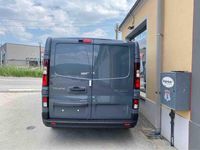 Nuova Renault Trafic 110 CV (80 kW) 2025 Giallo Monovolume
