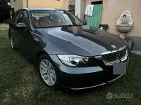 Usata BMW 318 Efficient Dynamics 122 CV (89 kW) 2006 Grigio Berlina