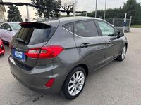 Usata Ford Fiesta Titanium 75 CV (55 kW) 2019 Grigio Utilitaria