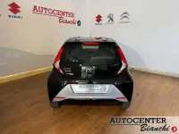 Usata Toyota Aygo X X-play 72 CV (52 kW) 2020 Nero SUV
