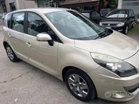 Usata Renault Scénic III 110 CV (80 kW) 2011 Grigio Monovolume