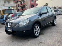 Usata Nissan Qashqai Tekna 106 CV (77 kW) 2008 Grigio SUV