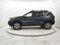 Usata Dacia Duster Journey 101 CV (74 kW) 2023 Grigio SUV