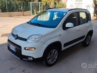 Usata Fiat Panda 4x4 S 75 CV (55 kW) 2013 Bianco Utilitaria