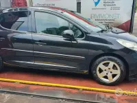 Usata Peugeot 207 68 CV (50 kW) 2009 Berlina