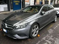 Usata Mercedes A180 109 CV (80 kW) 2011 Grigio Monovolume