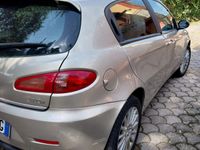 usata Alfa Romeo 147 147 1.9 JTD (120) 5 porte Distinctive