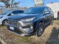 Usata Toyota RAV4 218 CV (160 kW) 2021 Grigio Station wagon