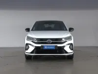 Usata VW Taigo R-line 110 CV (80 kW) 2023 Pure white nero SUV