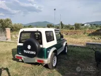 Usata Suzuki Samurai 63 CV (46 kW) 1999 Verde SUV