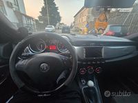 Usata Alfa Romeo Giulietta 120 CV (88 kW) 2011 Bianco Utilitaria
