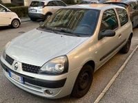 Usata Renault Clio II 75 CV (55 kW) 2003 Berlina