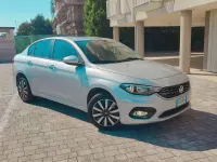 Usata Fiat Tipo Easy 95 CV (69 kW) 2018 Argento Berlina