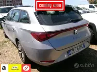 Usata Seat Leon Business 150 CV (110 kW) 2023 Argento Station wagon