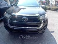 Nuova Toyota HiLux Lounge 204 CV (150 kW) 2025 Nero Pick-up
