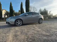 Usata Alfa Romeo Giulietta 140 CV (102 kW) 2011 Grigio Utilitaria
