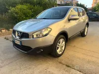 Usata Nissan Qashqai Tekna 150 CV (110 kW) 2011 Grigio SUV