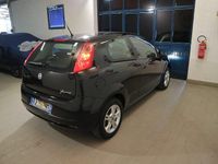 Usata Fiat Grande Punto Dynamic 75 CV (55 kW) 2006 Nero / metallizzato Utilitaria