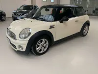 Usata Mini Cooper D 111 CV (81 kW) 2011 Other Utilitaria